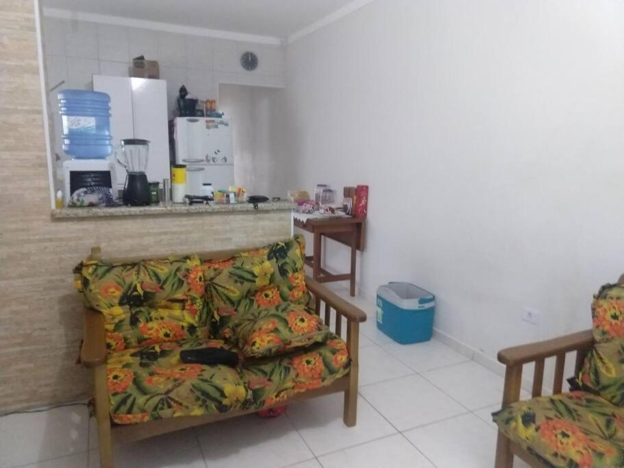 Casa Em Itanhaem Com 2 Quartos Garagem P 2 Carros, Churrasqueira, Piscina 200 M Da Praia Exterior foto