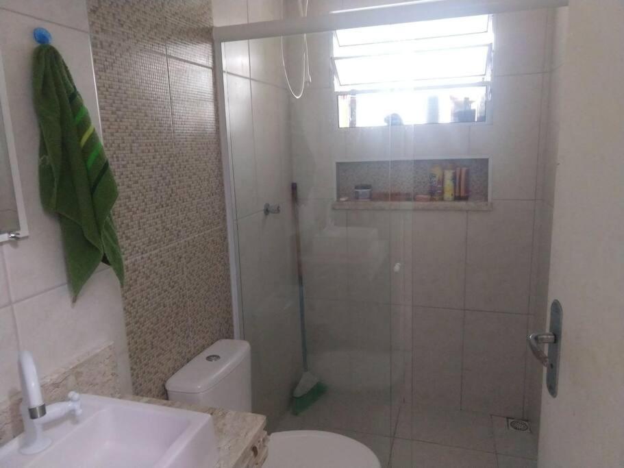 Casa Em Itanhaem Com 2 Quartos Garagem P 2 Carros, Churrasqueira, Piscina 200 M Da Praia Exterior foto